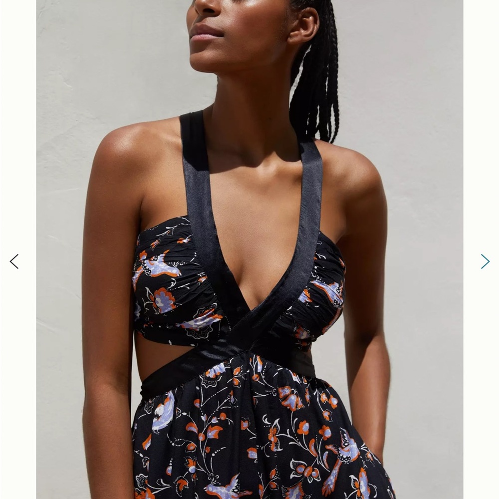 NWT- Anthropologie The Brinkley V-Neck Jumpsuit ❤️❤️❤️❤️ - Picture 4 of 11